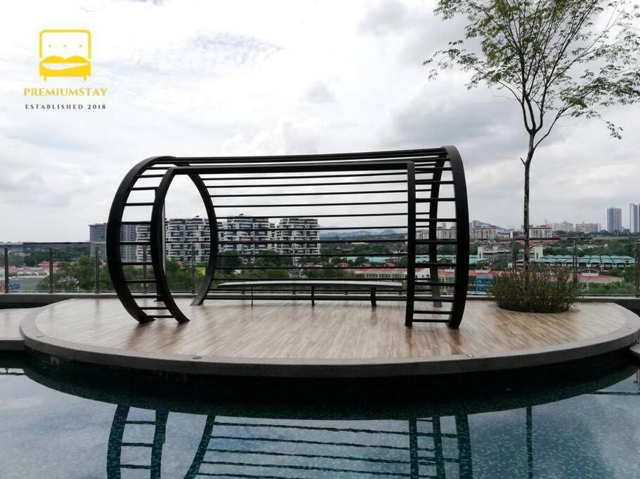 H2O Retreat Studio Home 5Min To Lrt By Premium Stay Петалинг-Джая Экстерьер фото