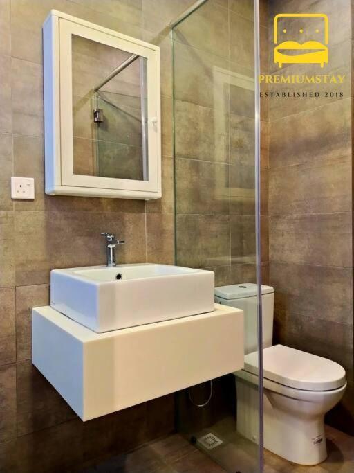 H2O Retreat Studio Home 5Min To Lrt By Premium Stay Петалинг-Джая Экстерьер фото