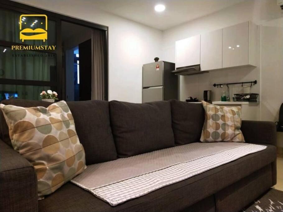 H2O Retreat Studio Home 5Min To Lrt By Premium Stay Петалинг-Джая Экстерьер фото